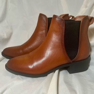 Women’s Size 7.5 - Steve Madden Dares Boot Cognac Leather